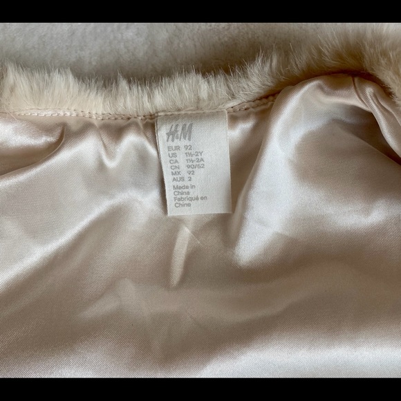 H&M Fur Vest - Picture 2 of 3